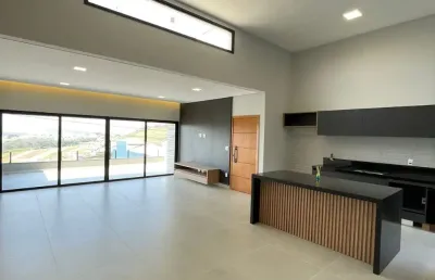 Villa verde casa com 3 quartos, 2 wc, 2 vagas, no alto com vista linda