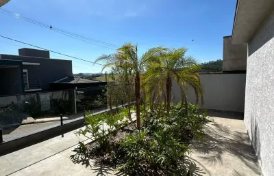 Condomínio portal da serra casa com 3 dormitórios e 2 vagas cobertas