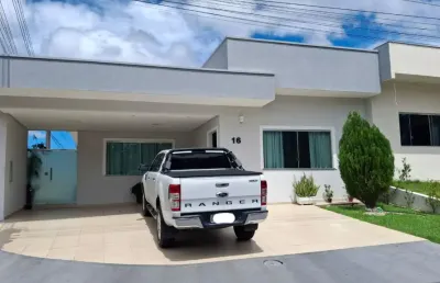Casa no condomínio passaredo com 3 quartos, ponta negra