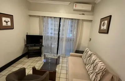 Alugo flat no adrianópolis, mobiliado , aconchegante e funcional.