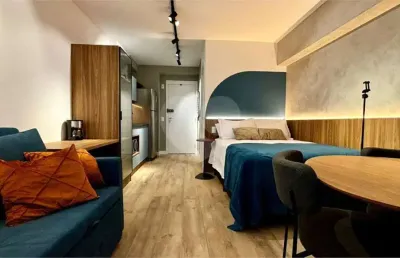Kitnet / Stúdio para alugar na Rua Cristiano Viana, 1216, Jardim América, São Paulo