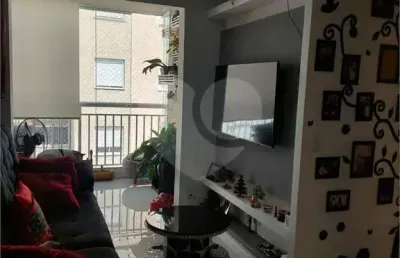 Apartamento com 3 quartos para alugar na Rua Evaristo da Veiga, 54, Brás, São Paulo