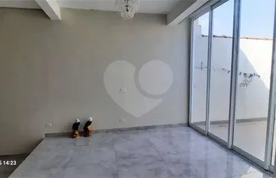 Casa com 5 quartos à venda na Rua Amaro de Abreu, 103, Penha, São Paulo