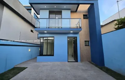 Sobrado para venda em jardim são pedro de 150.00m² com 3 quartos, 1 suite e 3 garagens