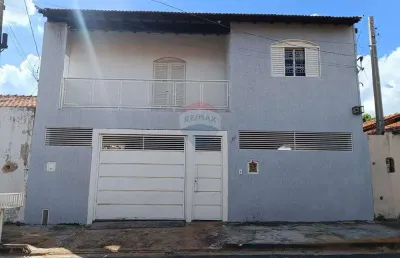 Sobrado para venda em núcleo habitacional ulisses guimarães de 141.86m² com 2 quartos, 1 suite e 3 garagens