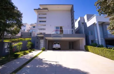 Casa de condomínio para venda em suru de 299.35m² com 3 quartos, 3 suites e 9 garagens