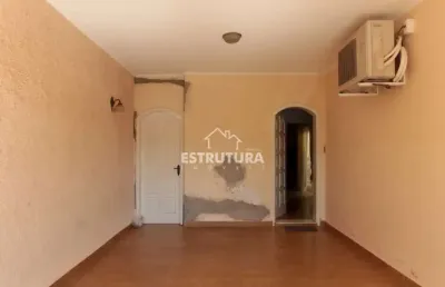 Casa para venda em vila santo antônio de 291.00m² com 4 quartos, 1 suite e 2 garagens