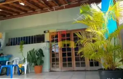 Sobrado para venda em anchieta de 235.00m² com 3 quartos, 1 suite e 2 garagens