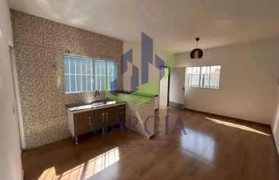 Casa para alugar em jardim suécia de 100.00m² com 2 quartos e 1 garagem