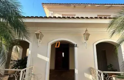 Casa para alugar em centro de 660.00m² com 4 quartos, 1 suite e 4 garagens