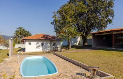 Chácara para venda em jardim residencial bela vista (vilarejo) de 227.00m² com 3 quartos, 1 suite e 10 garagens