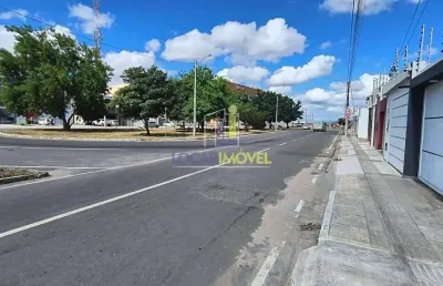 Prédio comercial para alugar em felícia de 140.00m² com 1 quarto e 2 garagens