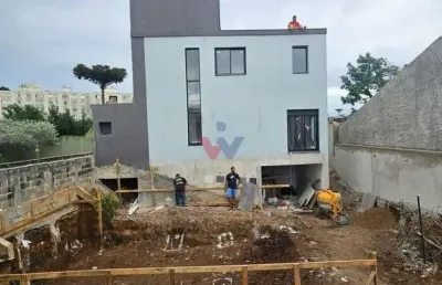 Sobrado para venda em lindóia de 202.00m² com 3 quartos e 3 garagens