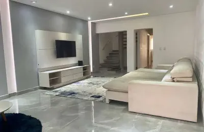 Casa para alugar em jardim paulistano de 226.00m² com 4 quartos, 1 suite e 2 garagens