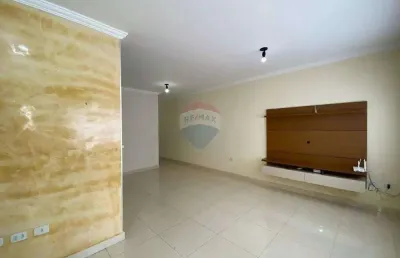 Casa para alugar em parque universitário de 100.00m² com 3 quartos, 1 suite e 2 garagens