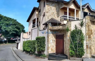 Sobrado para venda em jardim santa mena de 279.00m² com 3 quartos, 3 suites e 8 garagens