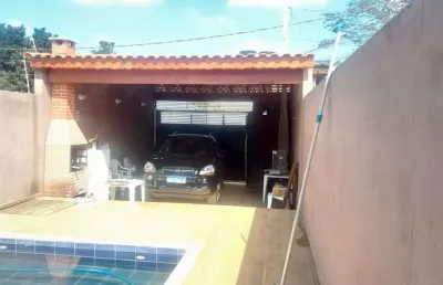 Casa para alugar em varinhas de 160.00m² com 3 quartos, 1 suite e 2 garagens