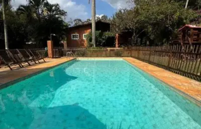 Chácara para alugar em jardim perlamar de 230.00m² com 2 quartos e 6 garagens