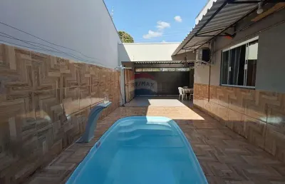 Casa para alugar em jardim capuava de 90.00m² com 2 quartos, 1 suite e 2 garagens