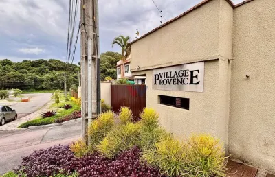 Sobrado para venda em boa vista de 230.00m² com 3 quartos, 1 suite e 2 garagens