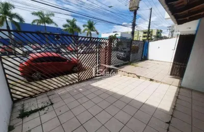 Casa para venda e aluguel em centro de 233.00m² com 5 quartos e 1 suite