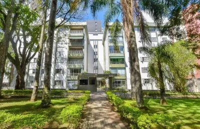 Apartamento para venda em mercês de 200.00m² com 4 quartos, 1 suite e 3 garagens