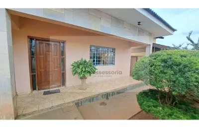 Prédio comercial para alugar em jardim morumbi de 260.00m² com 1 quarto e 3 suites