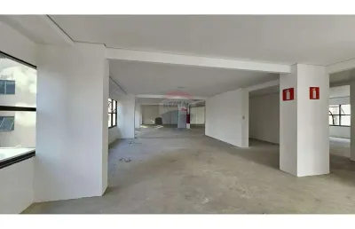 Sala comercial para alugar em savassi de 696.00m² com 2 garagens