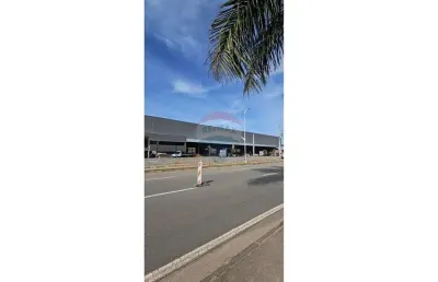 Galpão / depósito / armazém para alugar em portão de 5000.00m² com 30 garagens