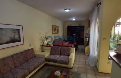 Sobrado para venda e aluguel em anchieta de 216.00m² com 3 quartos, 1 suite e 3 garagens