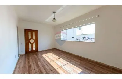 Casa para venda em centro de 157.00m² com 4 quartos e 1 garagem