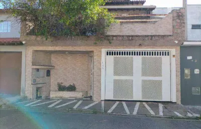 Sobrado para venda em vila rei de 268.00m² com 3 quartos, 1 suite e 2 garagens