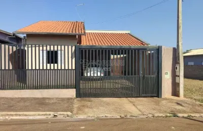 Casa de condomínio para venda em jardim maria luiza v de 146.00m² com 3 quartos e 4 garagens