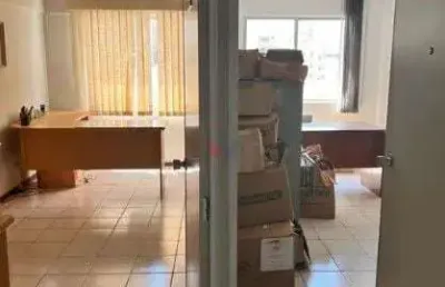 Sala comercial à venda no Centro, Curitiba 