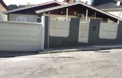 Casa para venda em vila rosália de 187.00m² com 3 quartos, 1 suite e 4 garagens