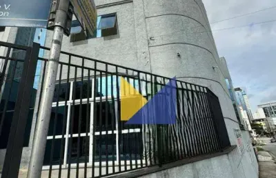 Prédio comercial para alugar em vila pedro moreira de 720.00m² com 12 garagens