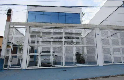 Sobrado para venda em parque continental de 240.00m² com 4 quartos, 1 suite e 5 garagens