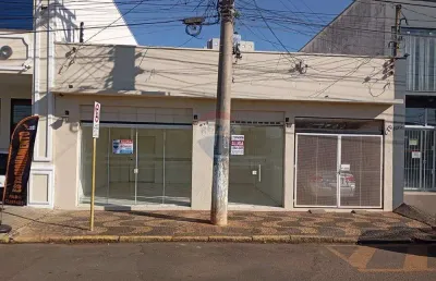 Casa comercial para alugar na Avenida Nove de Abril, 617, Centro, Mogi Guaçu