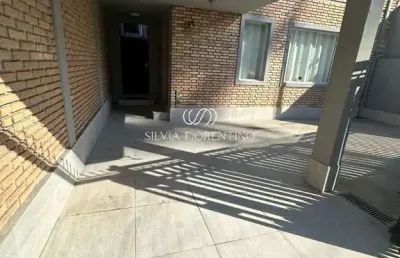 Casa para venda em centro de 141.00m² com 4 quartos, 1 suite e 2 garagens