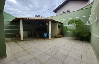 Casa de condomínio para alugar em aparecidinha de 290.00m² com 4 quartos, 3 suites e 4 garagens