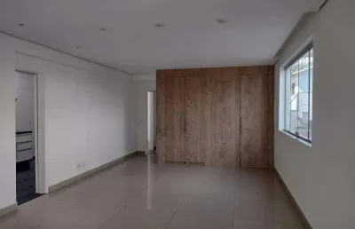Apartamento para alugar em castelo de 140.00m² com 4 quartos, 2 suites e 2 garagens