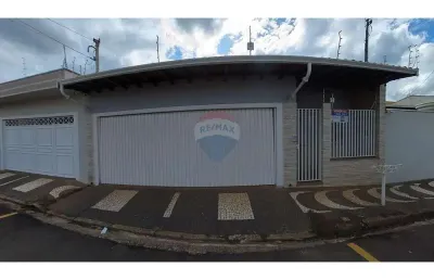Casa para venda em vila queiroz de 197.00m² com 3 quartos, 1 suite e 2 garagens