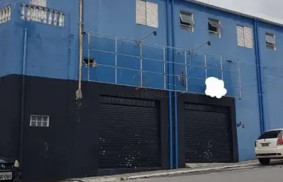 Loja para alugar em centro de 250.00m² com 2 garagens