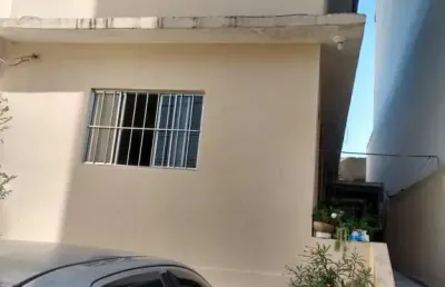 Sobrado para venda em centro de 175.00m² com 3 quartos e 2 garagens