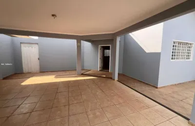 Casa para venda em ipanema de 330.00m² com 3 quartos, 1 suite e 2 garagens