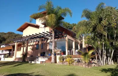 Chácara para venda em sousas de 460.00m² com 3 quartos, 1 suite e 9 garagens