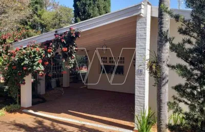 Casa de condomínio para venda em sítios de recreio gramado de 202.82m² com 3 quartos, 1 suite e 2 garagens