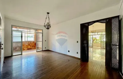 Apartamento para alugar em coração de jesus de 160.00m² com 4 quartos, 1 suite e 1 garagem