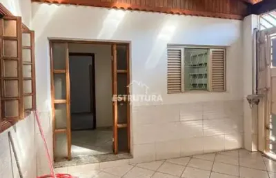 Casa para alugar em vila aparecida de 120.00m² com 2 quartos e 1 garagem