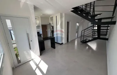 Casa de condomínio para alugar em jardim santa rosa de 94.00m² com 3 quartos, 1 suite e 2 garagens